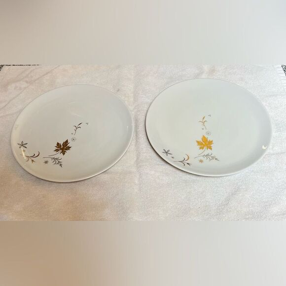 ROYAL JACKSON White Gold Set 2 Saucers Small Bites Fruit Elegant Design 8 1/4 In - Picture 1 of 14